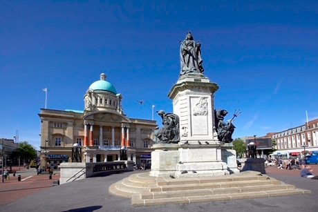 Queen Victoria Square%2C Hull